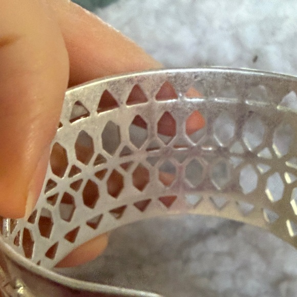 Stella and Dot Chic Silver Honeycomb Cuff Bracelet - Picture 7 of 15